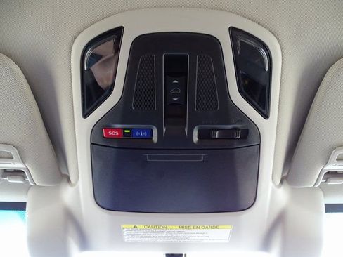 Certified 2022 Subaru Outback Touring image 32