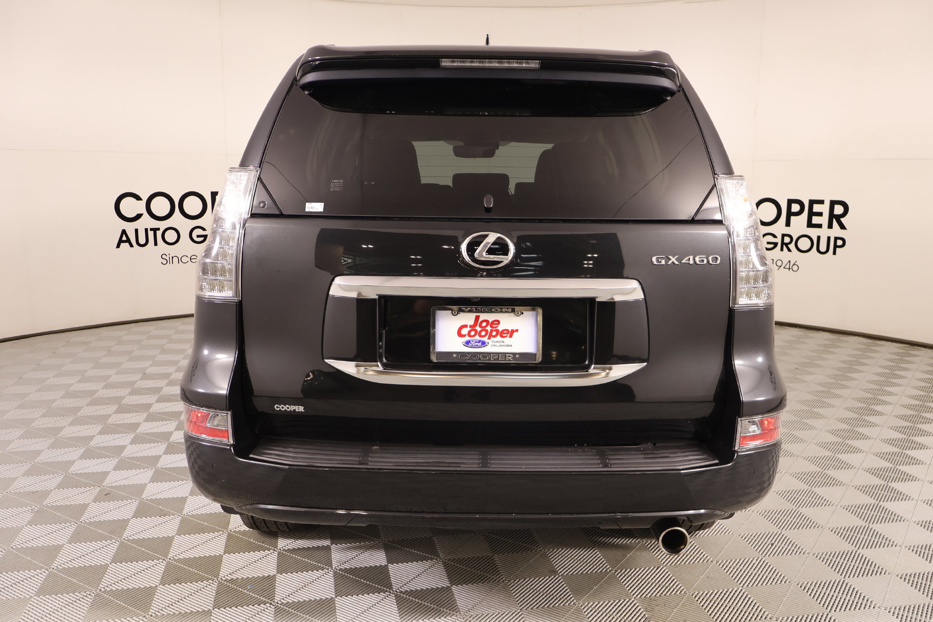 Used 2023 Lexus GX 460 Luxury w/ Accessory Package AWD/4WD image 23