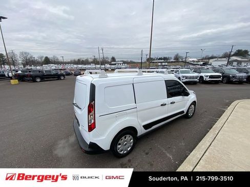 Used 2019 Ford Transit Connect XLT image 22