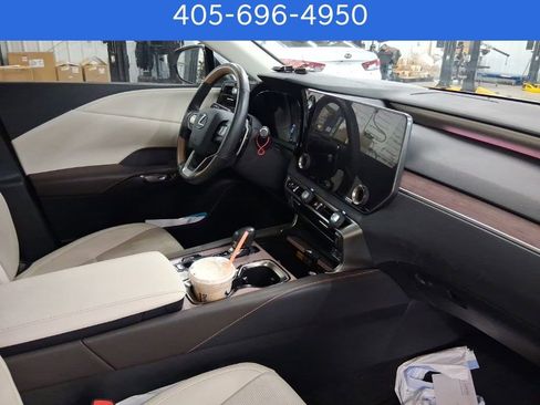 Used 2024 Lexus RX 350 Premium Plus image 8