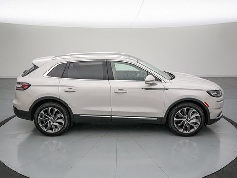 Used 2021 Lincoln Nautilus Reserve w/ Equipment Group 201A AWD/4WD image 3