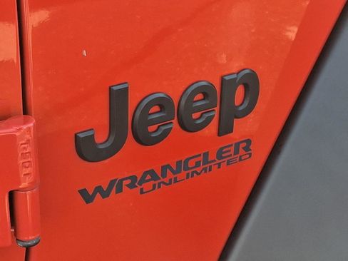 Used 2022 Jeep Wrangler Unlimited Sport image 29