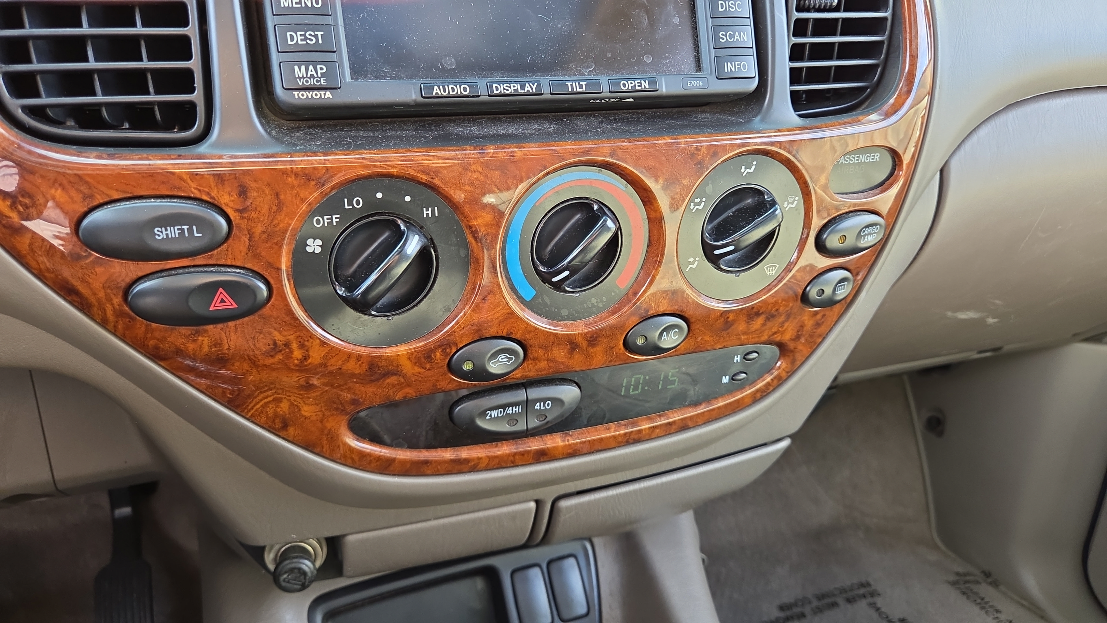 Used 2005 Toyota Tundra Limited AWD/4WD image 24