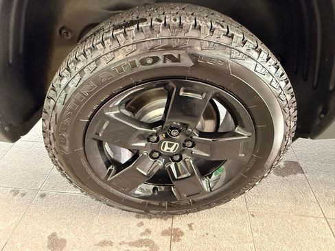 Used 2025 Honda Ridgeline Black Edition image 44
