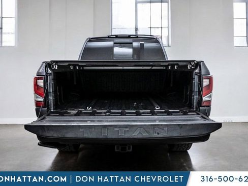 Used 2021 Nissan Titan PRO-4X w/ Pro-4x Utility Package image 39