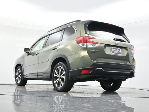Used 2019 Subaru Forester Limited w/ Popular Package #3 image 53