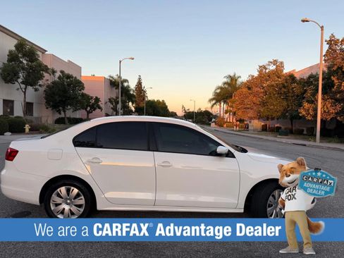 Used 2014 Volkswagen Jetta SE FWD image 4