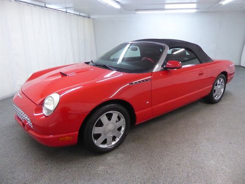 Used 2003 Ford Thunderbird Deluxe image 11