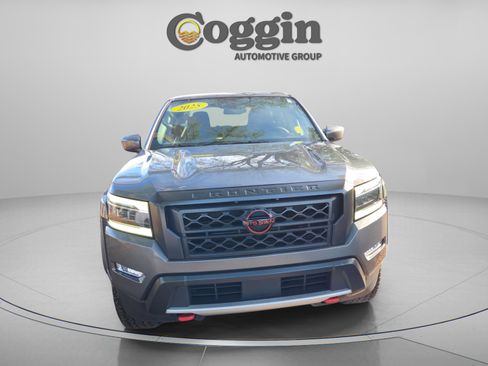 Used 2024 Nissan Frontier Pro-X image 8