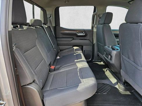 Used 2026 Chevrolet Silverado 1500 LT Trail Boss w/ Safety Package AWD/4WD image 24