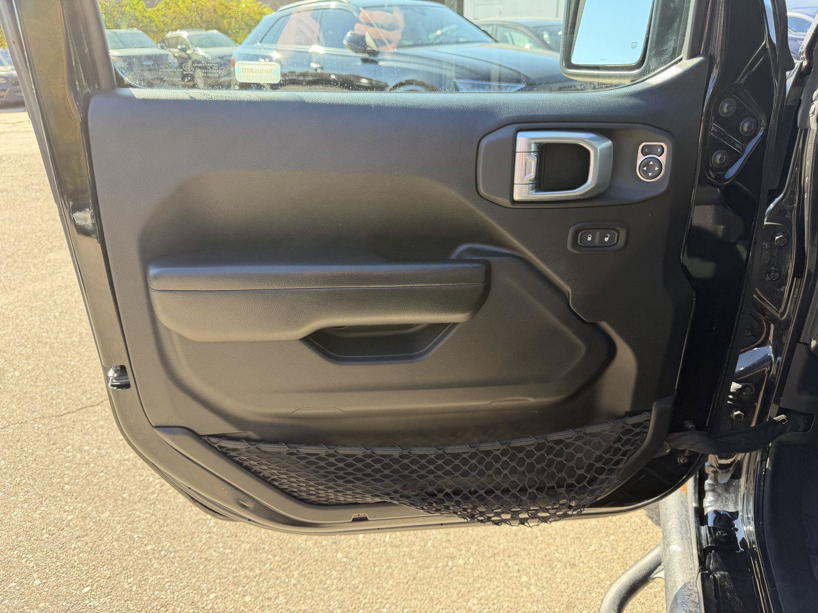 Used 2021 Jeep Gladiator Sport AWD/4WD image 12