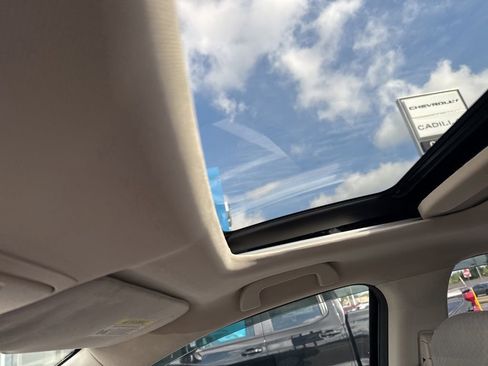 Used 2016 Honda CR-V EX image 18