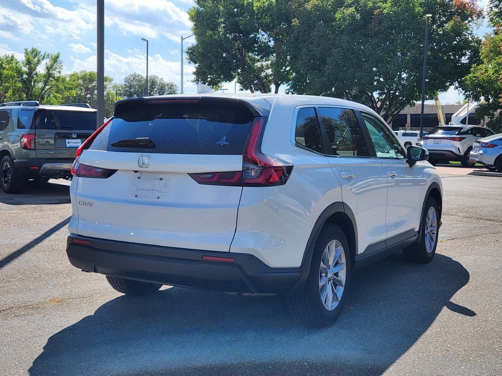 Used 2024 Honda CR-V EX image 5
