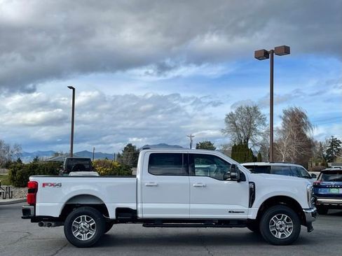 New 2026 Ford F250 Lariat w/ Lariat Premium Package AWD/4WD image 2