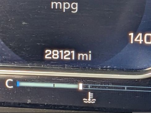 Used 2025 Chevrolet Silverado 1500 LT image 34