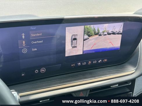 Used 2024 Buick Envision Avenir AWD/4WD image 29