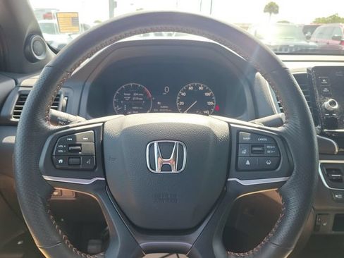 Used 2025 Honda Ridgeline TrailSport image 19