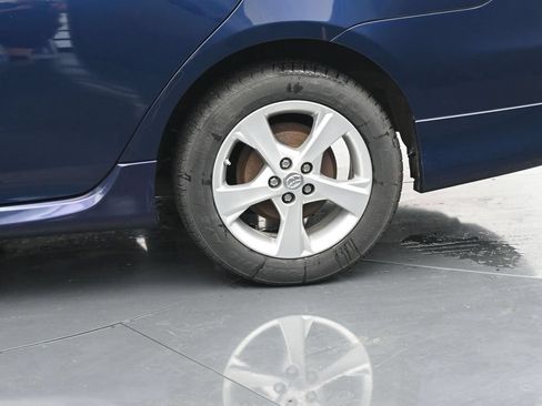 Used 2013 Toyota Corolla S FWD image 13