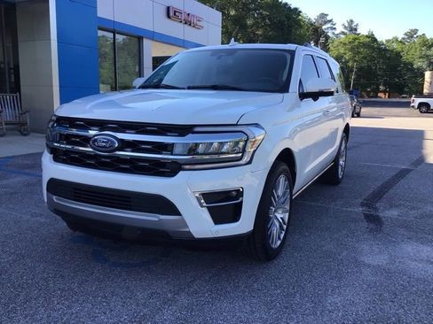 Used 2024 Ford Expedition Limited RWD image 1
