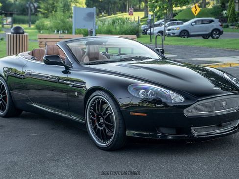 Used 2008 Aston Martin DB9 Volante RWD image 12