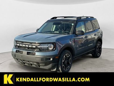 Used 2024 Ford Bronco Sport Outer Banks w/ Tech Package image 1