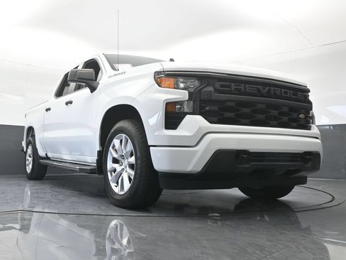 Used 2022 Chevrolet Silverado 1500 Custom RWD image 57