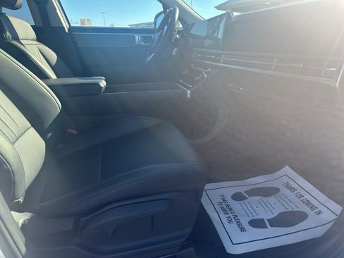 Used 2024 Hyundai Santa Fe SEL image 18