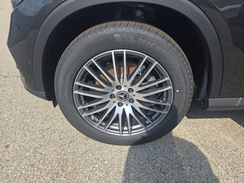 New 2026 Mercedes-Benz GLC 300 4MATIC image 27