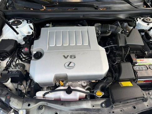 Used 2014 Lexus ES 350 w/ Ultra Luxury Package FWD image 18