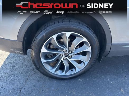 Used 2023 Lincoln Nautilus Reserve AWD/4WD image 11
