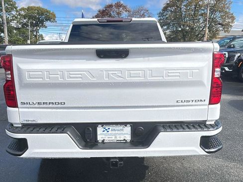 Certified 2022 Chevrolet Silverado 1500 Custom image 6
