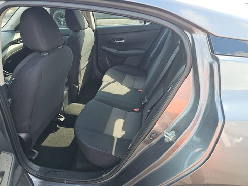 Used 2023 Nissan Sentra SV image 18