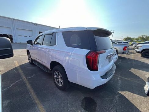 Certified 2022 GMC Yukon SLE AWD/4WD image 3