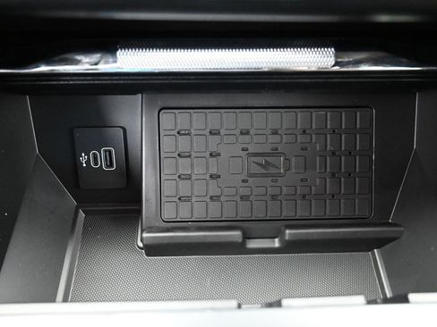 New 2025 Ford F150 King Ranch w/ FX4 Off-Road Package image 29