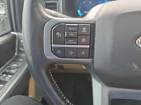 Used 2024 Ford F250 Lariat w/ Lariat Ultimate Package AWD/4WD image 17