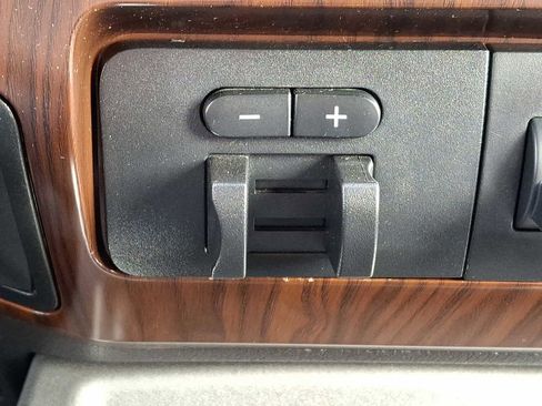 Used 2012 Ford F450 Lariat w/ Snow Plow Prep Pkg image 25