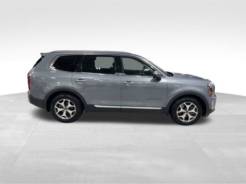 Used 2020 Kia Telluride EX image 3