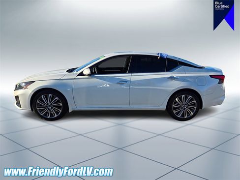 Used 2023 Nissan Altima 2.5 SL image 3