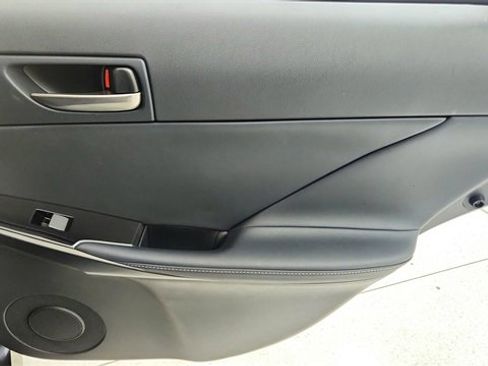 Used 2025 Lexus IS 350 F Sport image 28