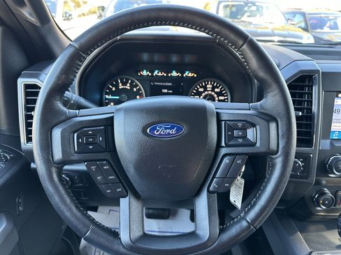 Used 2019 Ford F150 XLT w/ Equipment Group 302A Luxury image 10