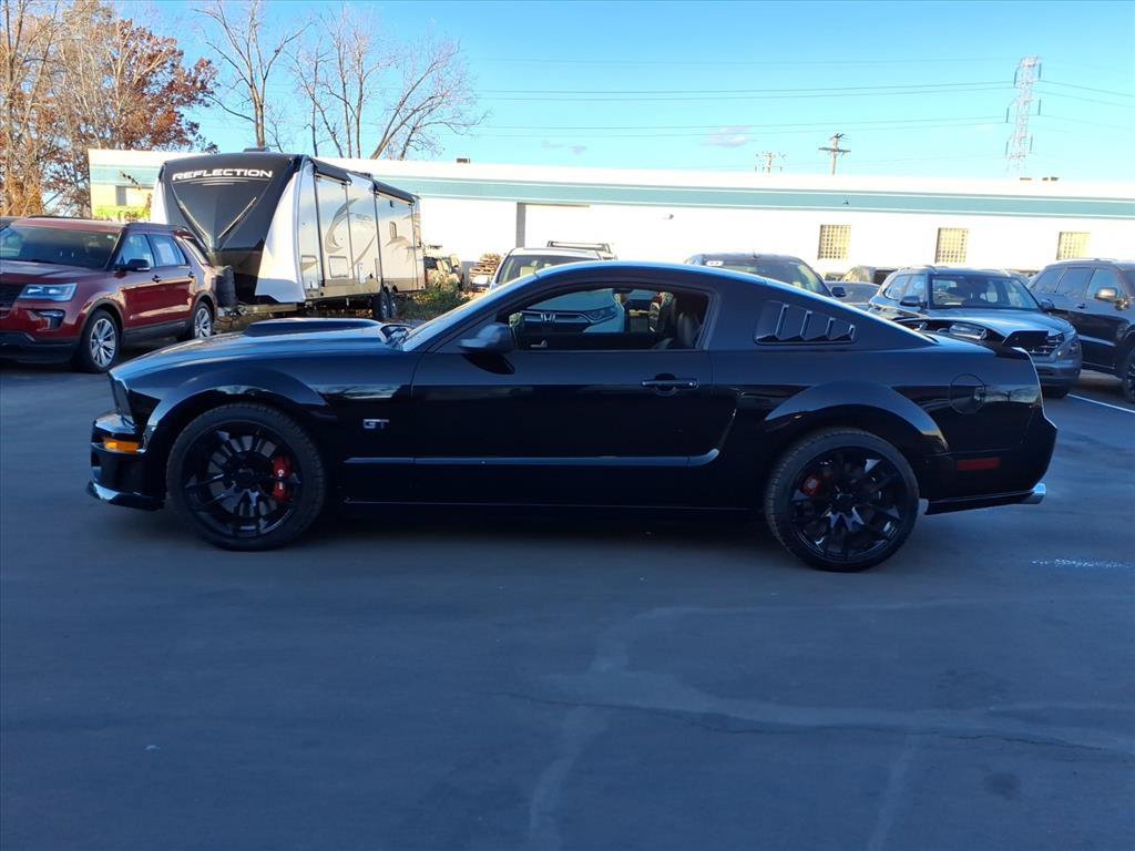 Used 2008 Ford Mustang GT Premium RWD image 2