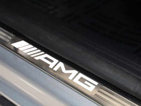 Used 2024 Mercedes-Benz GLA 35 AMG 4MATIC image 30