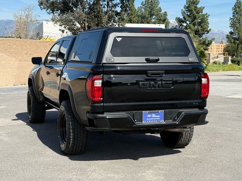 Used 2023 GMC Canyon AT4 image 5