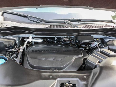 Certified 2025 Honda Ridgeline Sport+ image 25