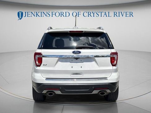 Certified 2018 Ford Explorer XLT w/ Equipment Group 202A FWD image 6
