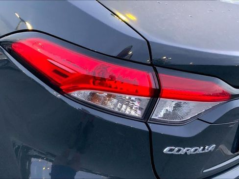 Used 2024 Toyota Corolla LE FWD image 25