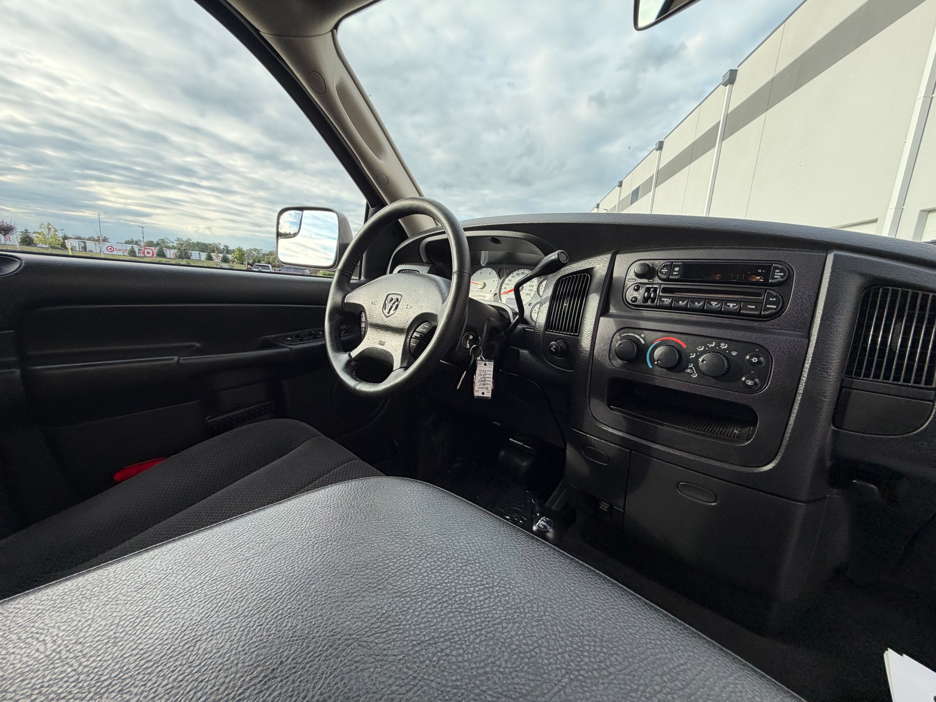 Used 2003 Dodge Ram 2500 Truck ST AWD/4WD image 21