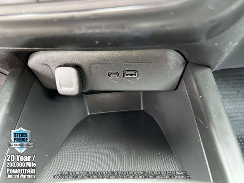Certified 2025 Chevrolet Trax RS w/ Driver Confidence Package FWD image 33