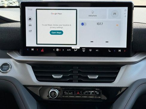 New 2026 Ford Explorer Active image 9