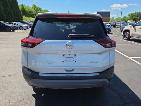 Used 2021 Nissan Rogue SV AWD/4WD image 6